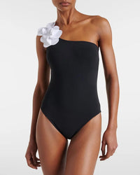 Only One-Piece-2