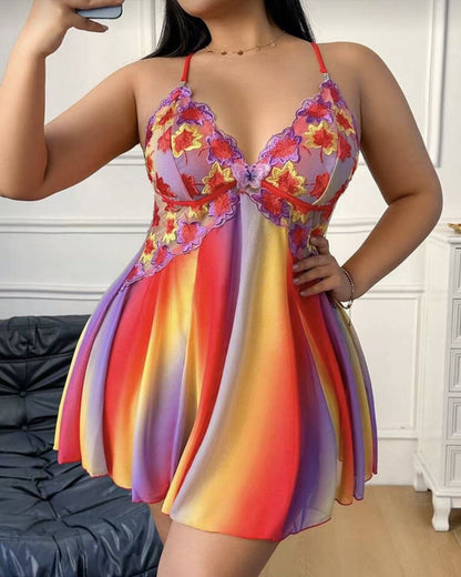 Plus Size Sexy V-Neck Colorful Embroidered Floral Backless Camisole Nightgown